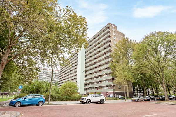 Medium property photo - Nieuwendamlaan 116, 2547 JM Den Haag